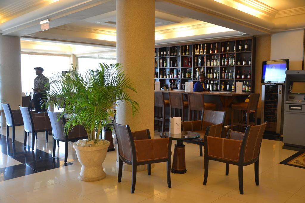 Nobila Airport Hotel Cotonou Esterno foto