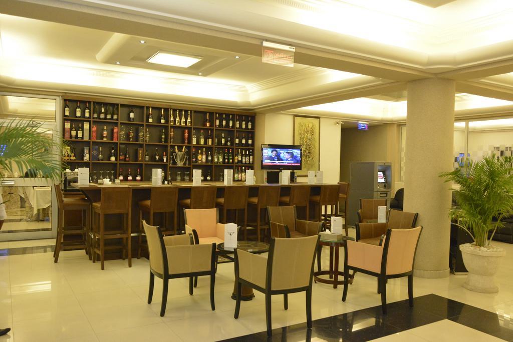Nobila Airport Hotel Cotonou Esterno foto