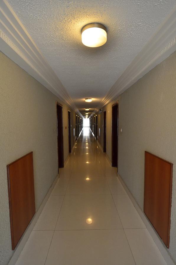 Nobila Airport Hotel Cotonou Esterno foto