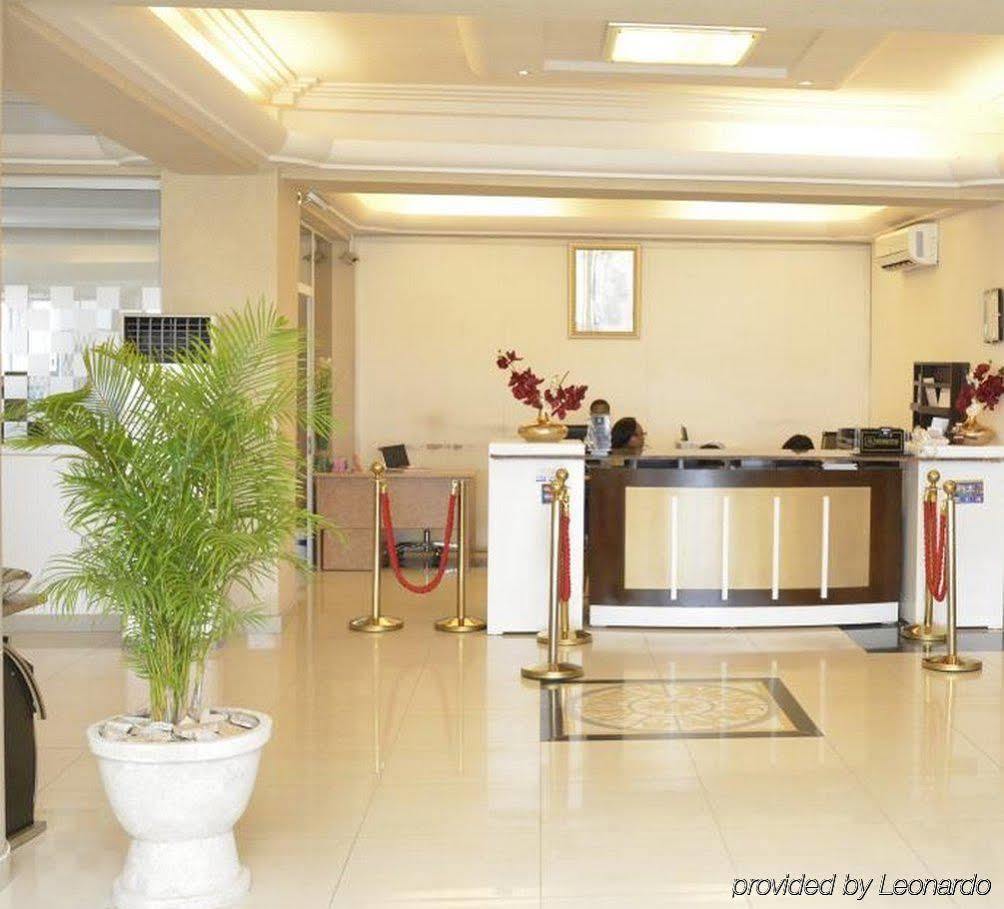 Nobila Airport Hotel Cotonou Esterno foto